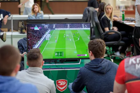 ODRŽAN PRVI UMBRO FIFA TURNIR U DELTA CITY-U