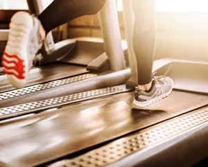 <center>SPORTSKA OPREMA I REKVIZITI KOJE MOŽETE KORISTITI ZA TRENING</center>