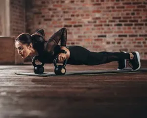 VEŽBAJTE KOD KUĆE-TRENING KOJI ĆE 