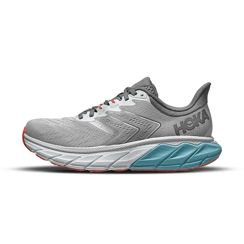 HOKA Arahi 5