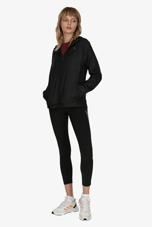  <center><b>Sigurna podrška na stazi</center></b>