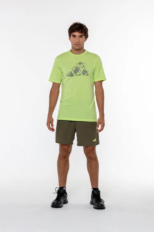 <center><b>adidas Essentials</center></b>