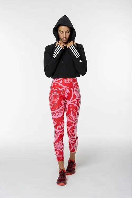 <center><b>adidas Modern</center></b>