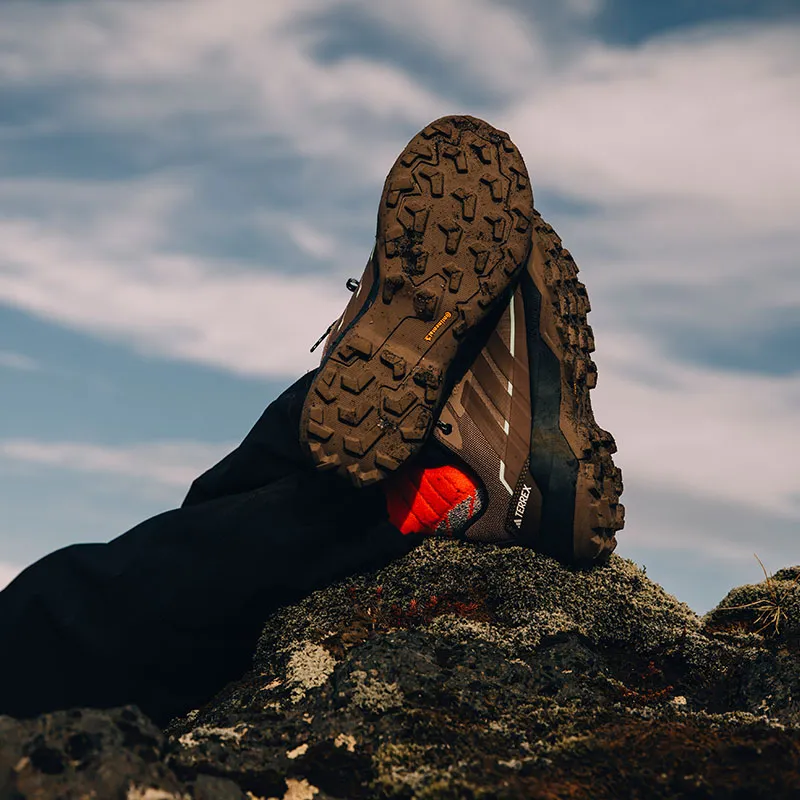 <center><b>OBUĆA</center></b>