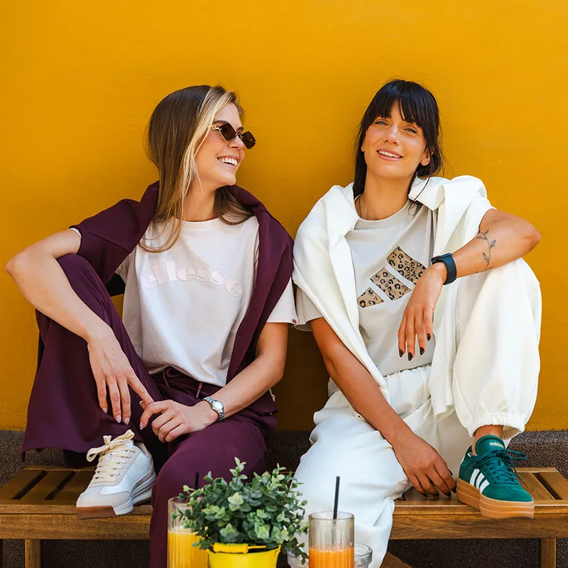 <center><b>LIFESTYLE</center></b>