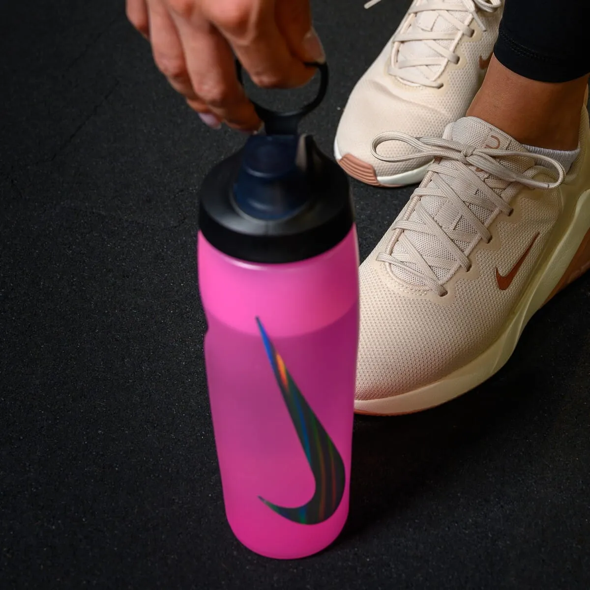 <center><b>OPREMA</center></b>