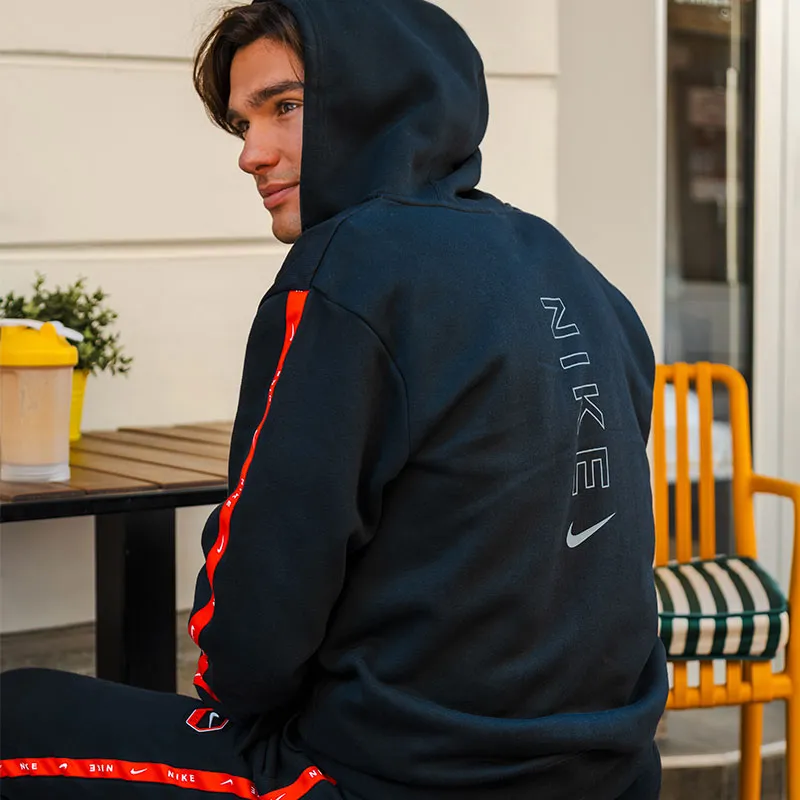  <center>LIFESTYLE</center>