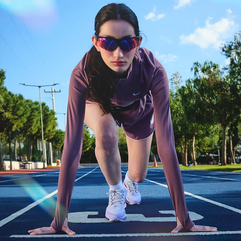  <center>RUNNING</center>