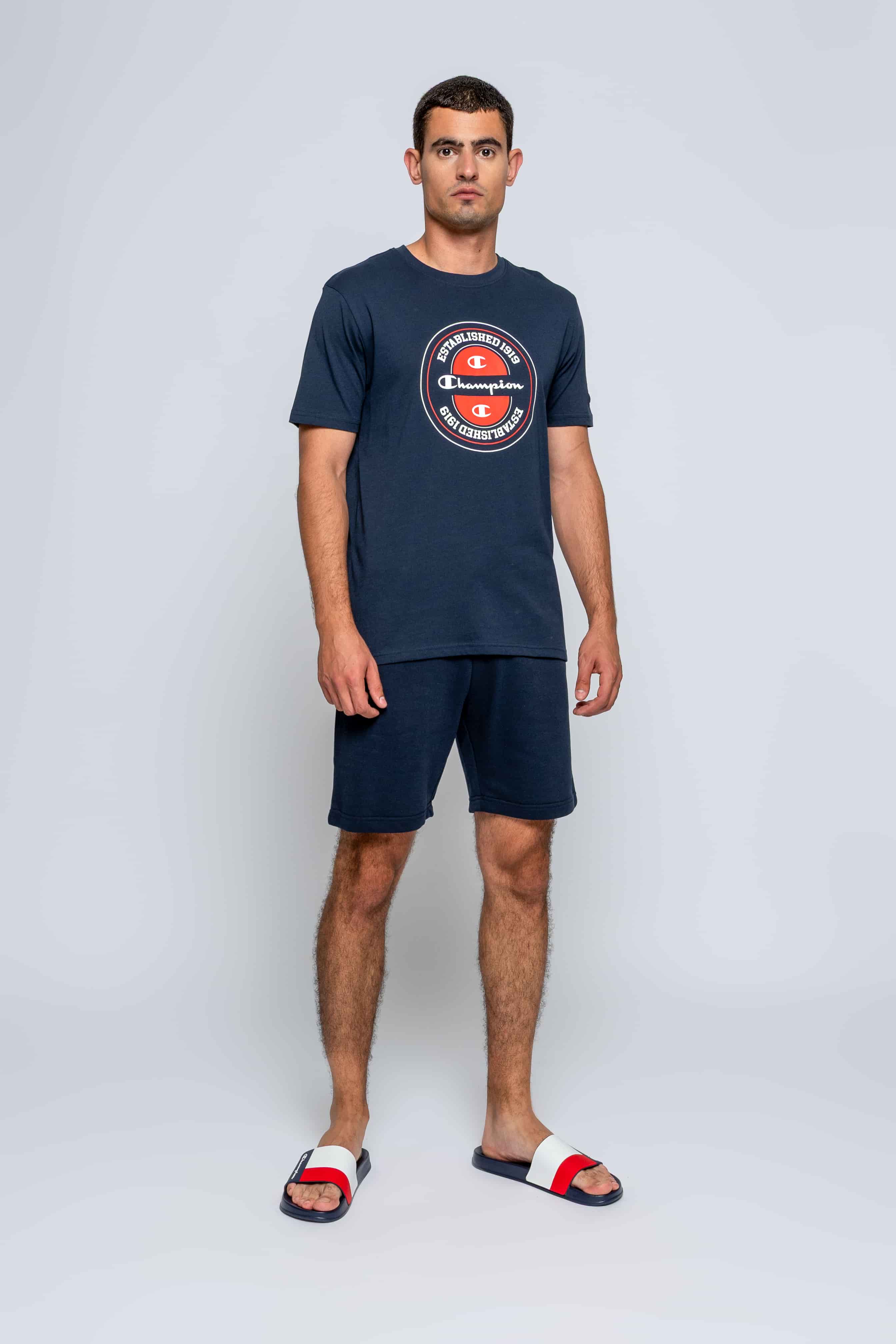 <center><b>Champion sportska elegancija</center></b>