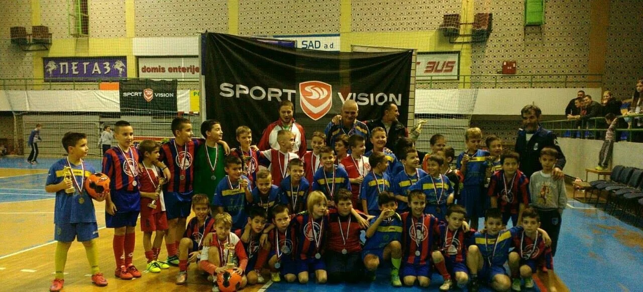 DEČIJI FESTIVAL FUDBALA NOVOGODIŠNJA RADOST