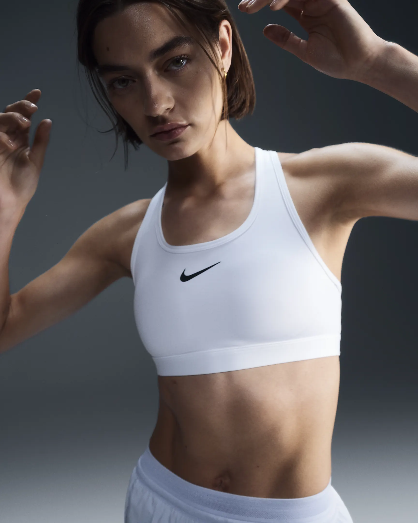 Nike Swoosh 