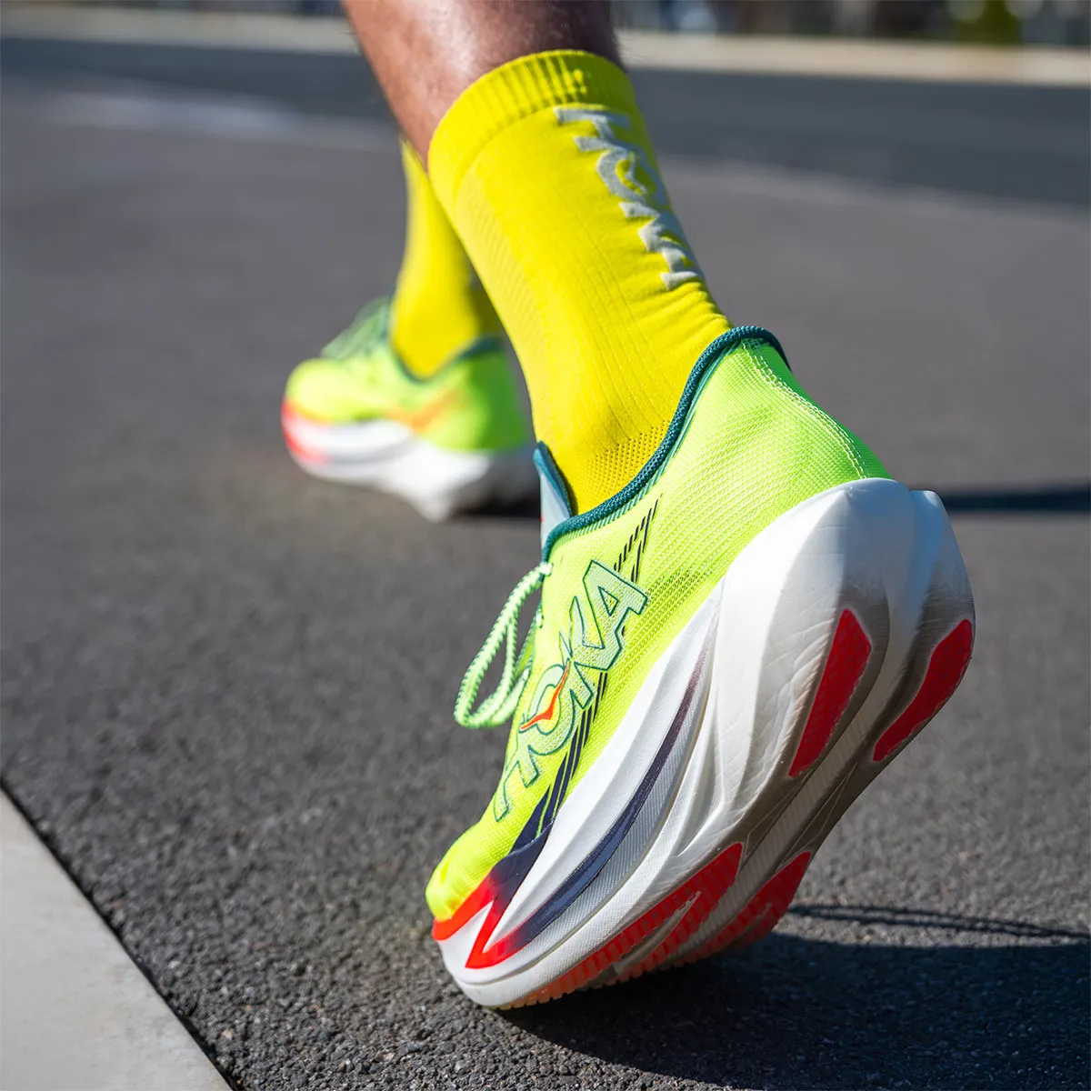 Hoka Mach X 3