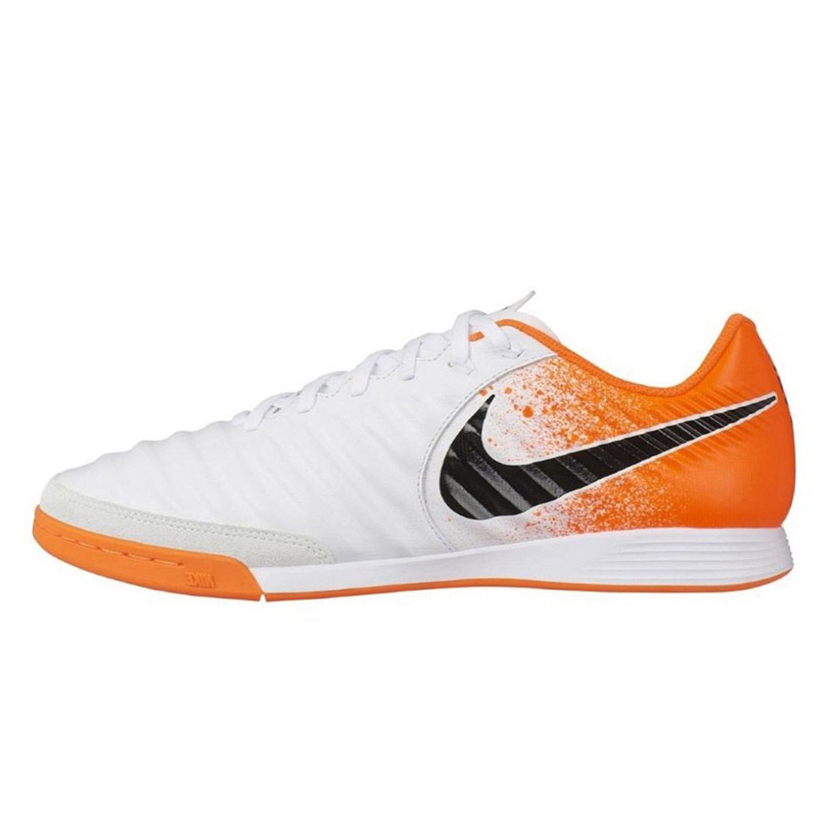 nike legend 7 indoor