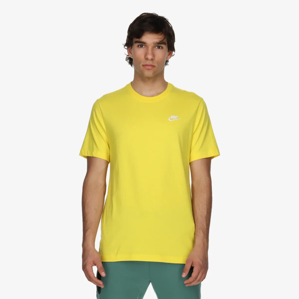 Nike Sportswear Club