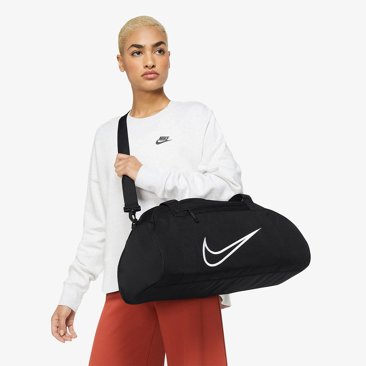 Nike Gym Club Training Duffel Pink (102567) 3D model - Download 3D model  Nike Gym Club Training Duffel Pink (102567) | 102567 | 3dbaza.com