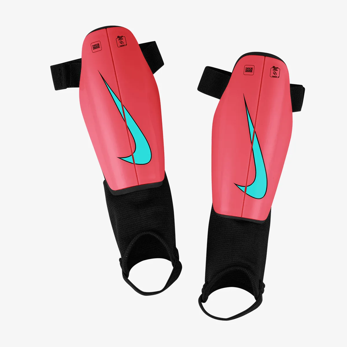 NIKE KOSTOBRANI CHARGE GUARD ZA DEČAKE