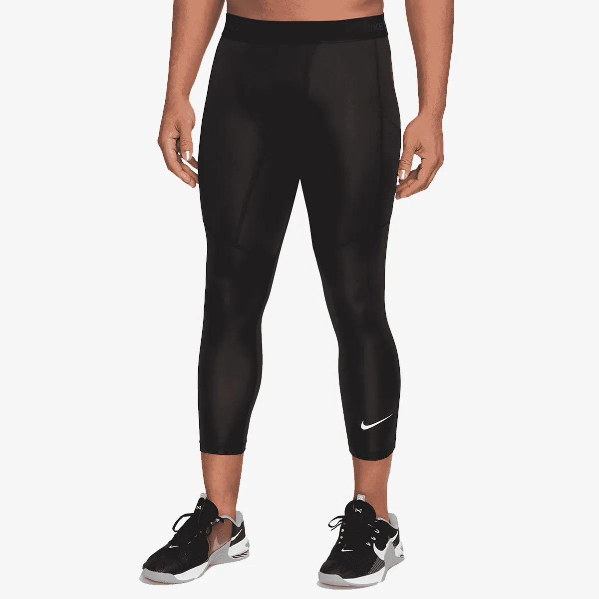 Nike Pro