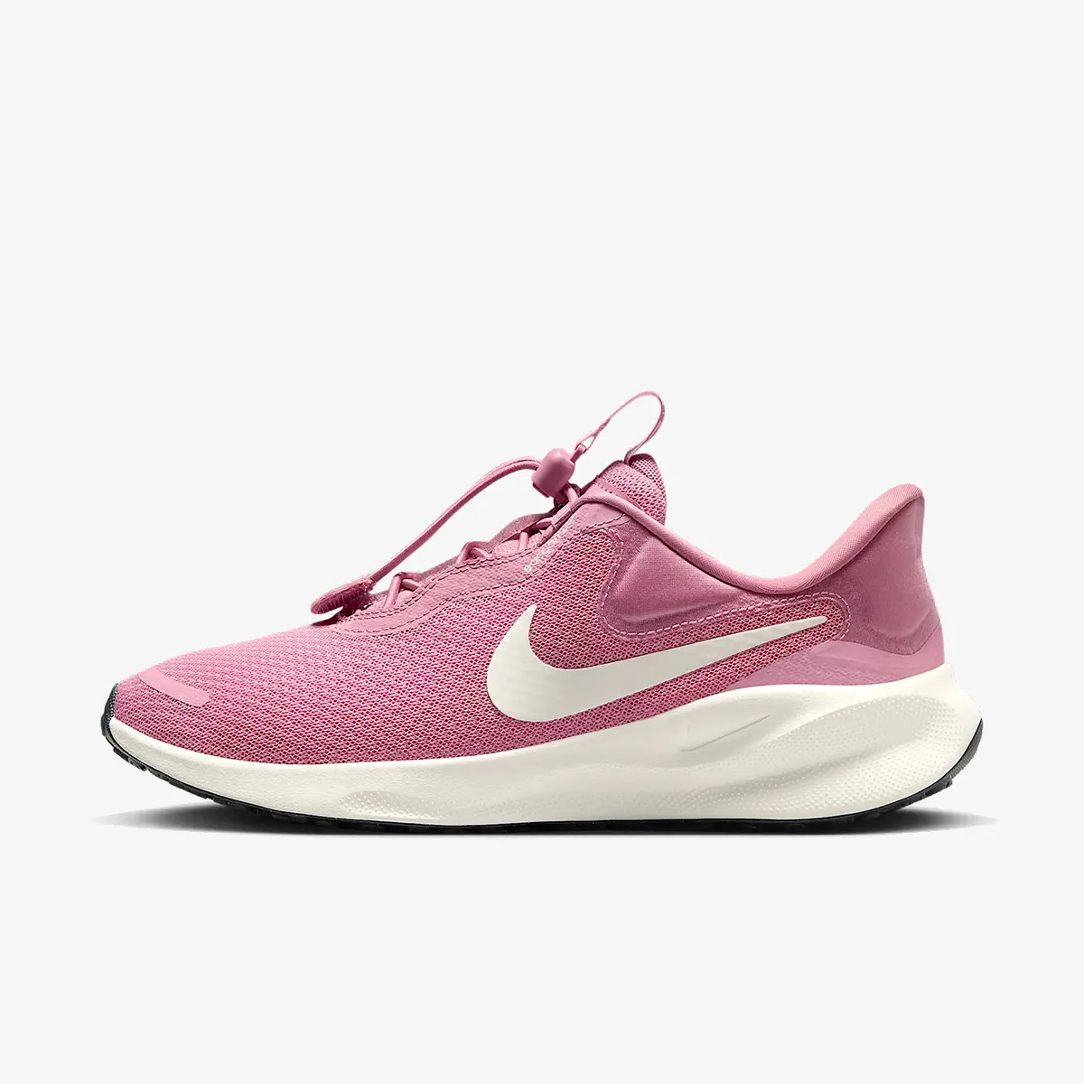 Nike Revolution 7