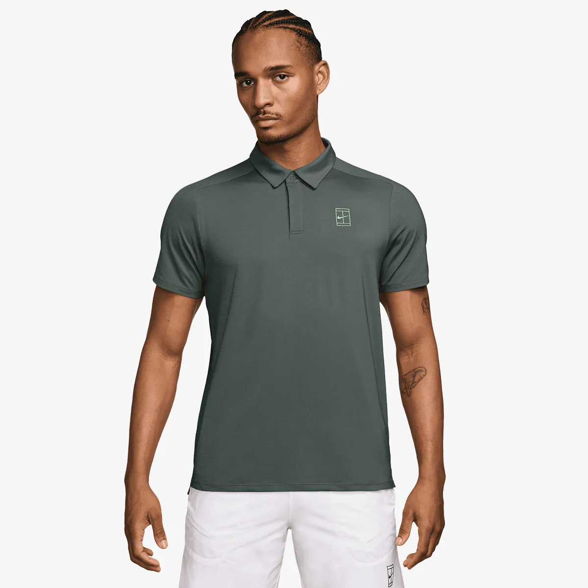 Nike Advantage