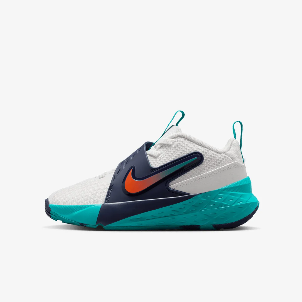 NIKE PATIKE TEAM HUSTLE 12 ZA DEČAKE