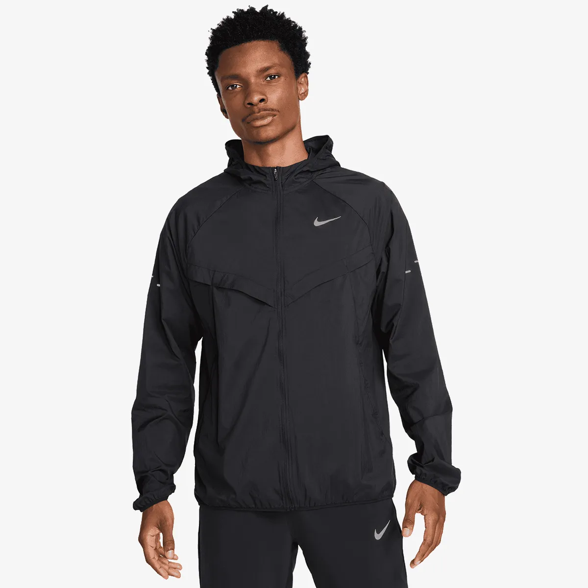 NIKE Jakna Stride