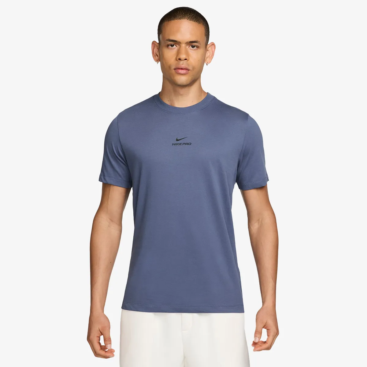 Nike Standard Pro