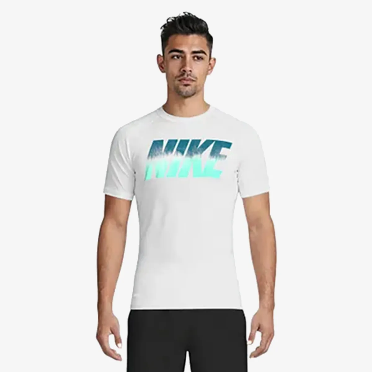 Nike Essential