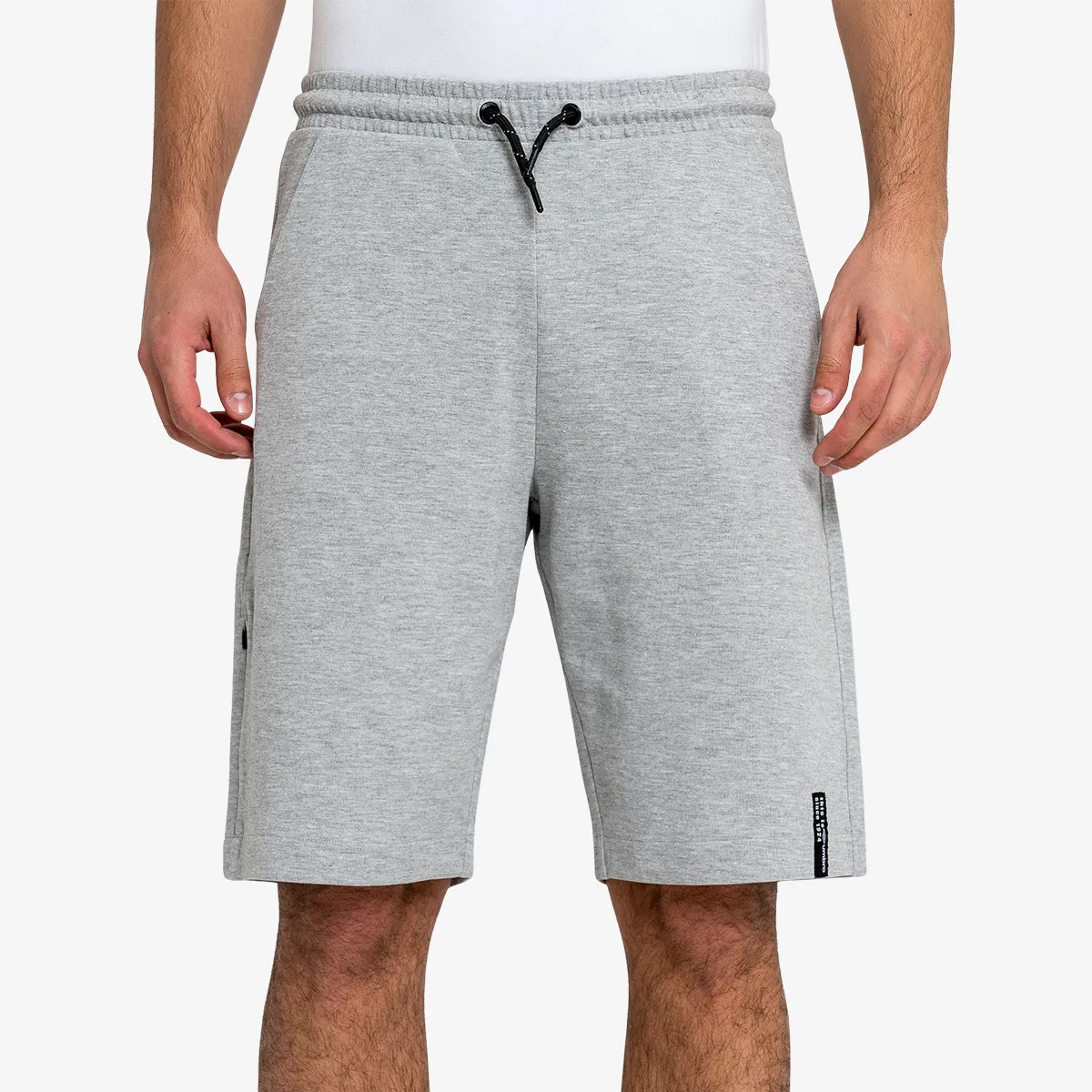 Umbro Essentials