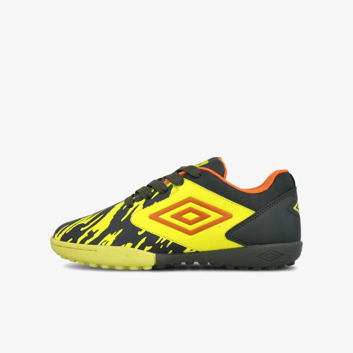 Umbro Advantage