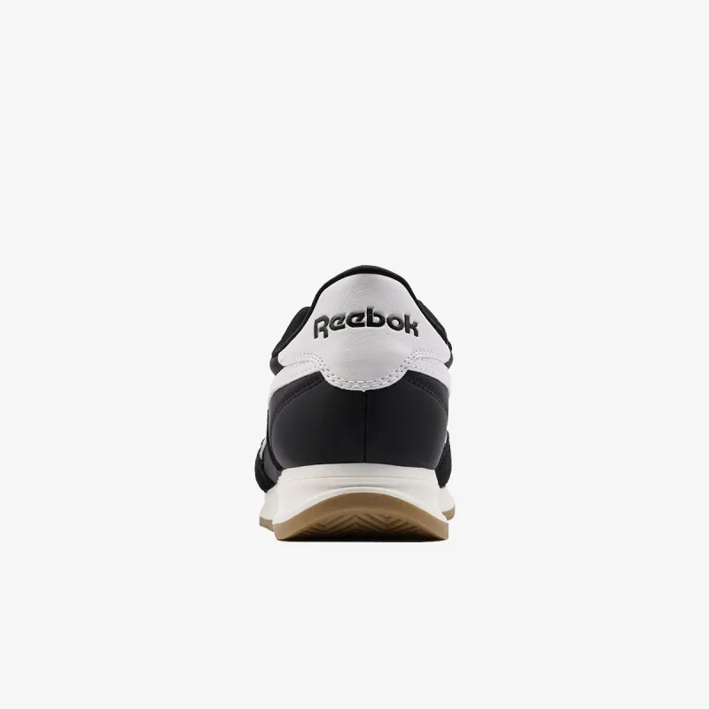 Reebok World 70 