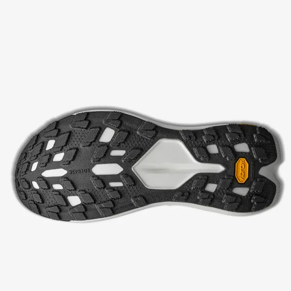 Hoka Tecton X 4 