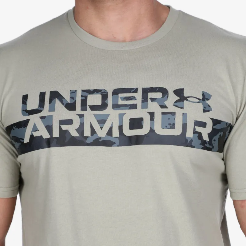 Under Armour CAMO CHEST STRIPE 