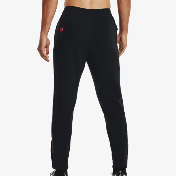 Under Armour Accelerate 
