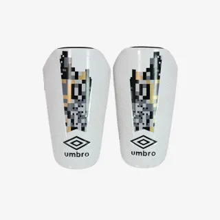 Umbro UMBRO FORMATION GUARD W/CALF STRAPS 
