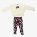 Nike CREW AND LEGGING 