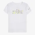 Nike Essentials 