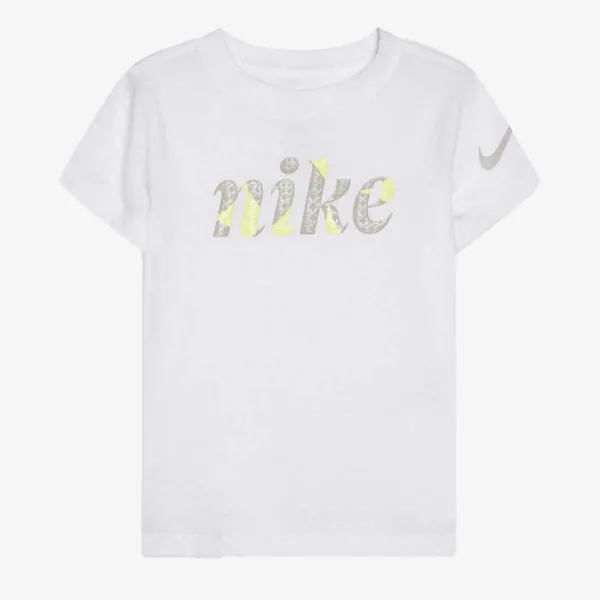 Nike Essentials 