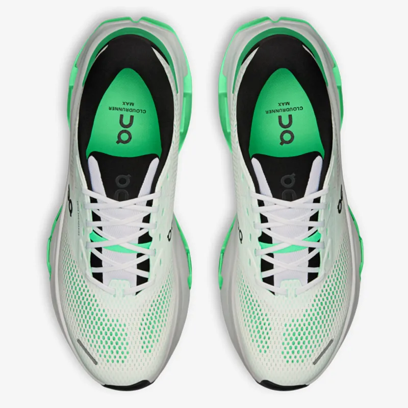 On Cloudrunner 3 Max 