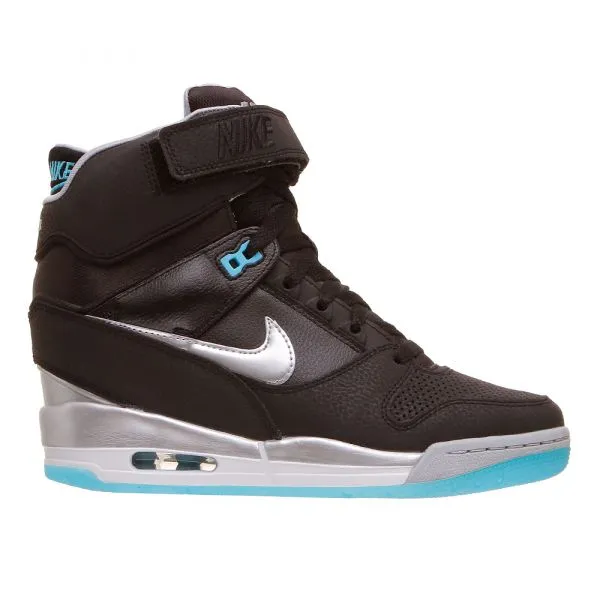 Nike WMS NIKE AIR REVOLUTION SKY HI 