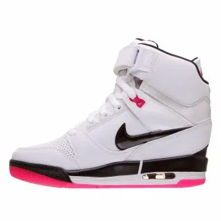 Nike WMS NIKE AIR REVOLUTION SKY HI 