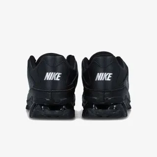 Nike REAX 8 TR MESH 
