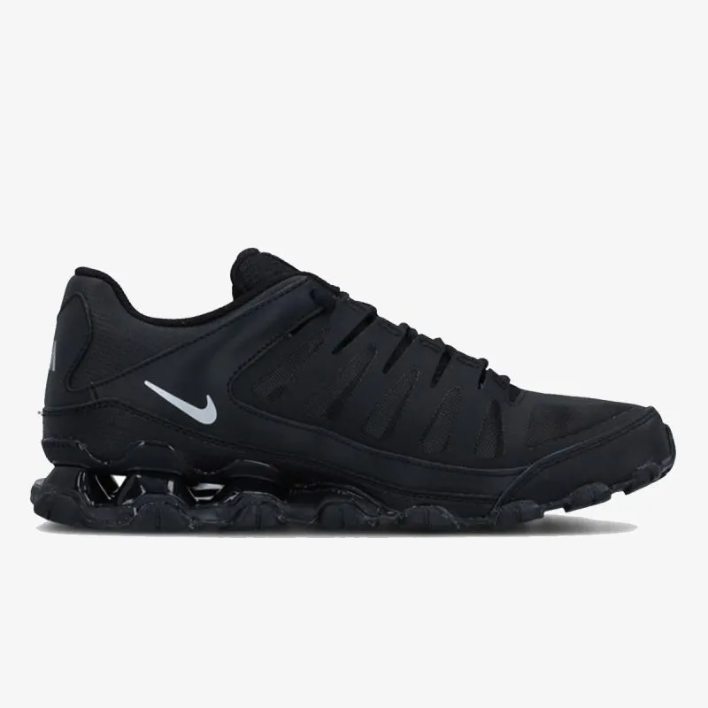Nike REAX 8 TR MESH 