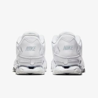 Nike NIKE REAX 8 TR MESH 