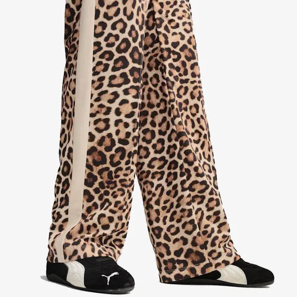 Puma T7 Leo Luxe AOP Straight Pants op 