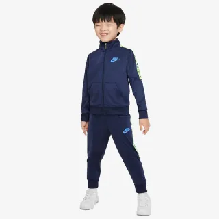 Nike SPORTSWEAR FUTURA 