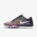 Nike WMNS NIKE FREE TR 6 PRT 