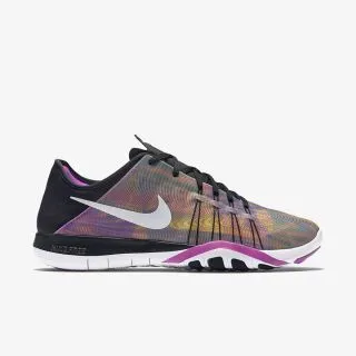 Nike WMNS NIKE FREE TR 6 PRT 
