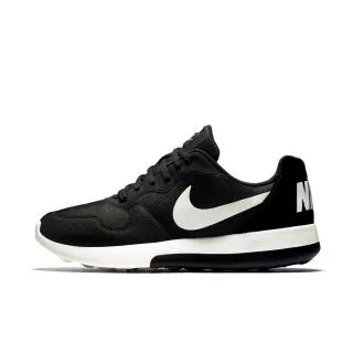 Nike WMNS NIKE MD RUNNER 2 LW 