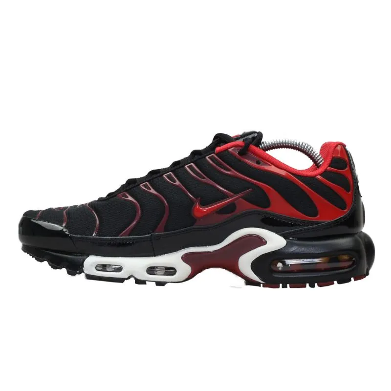 Nike AIR MAX PLUS 