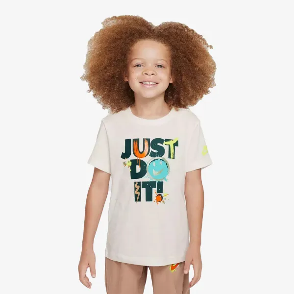 Nike Express Youself 